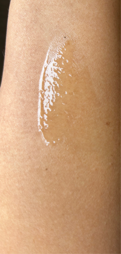 Diamond clear lip gloss